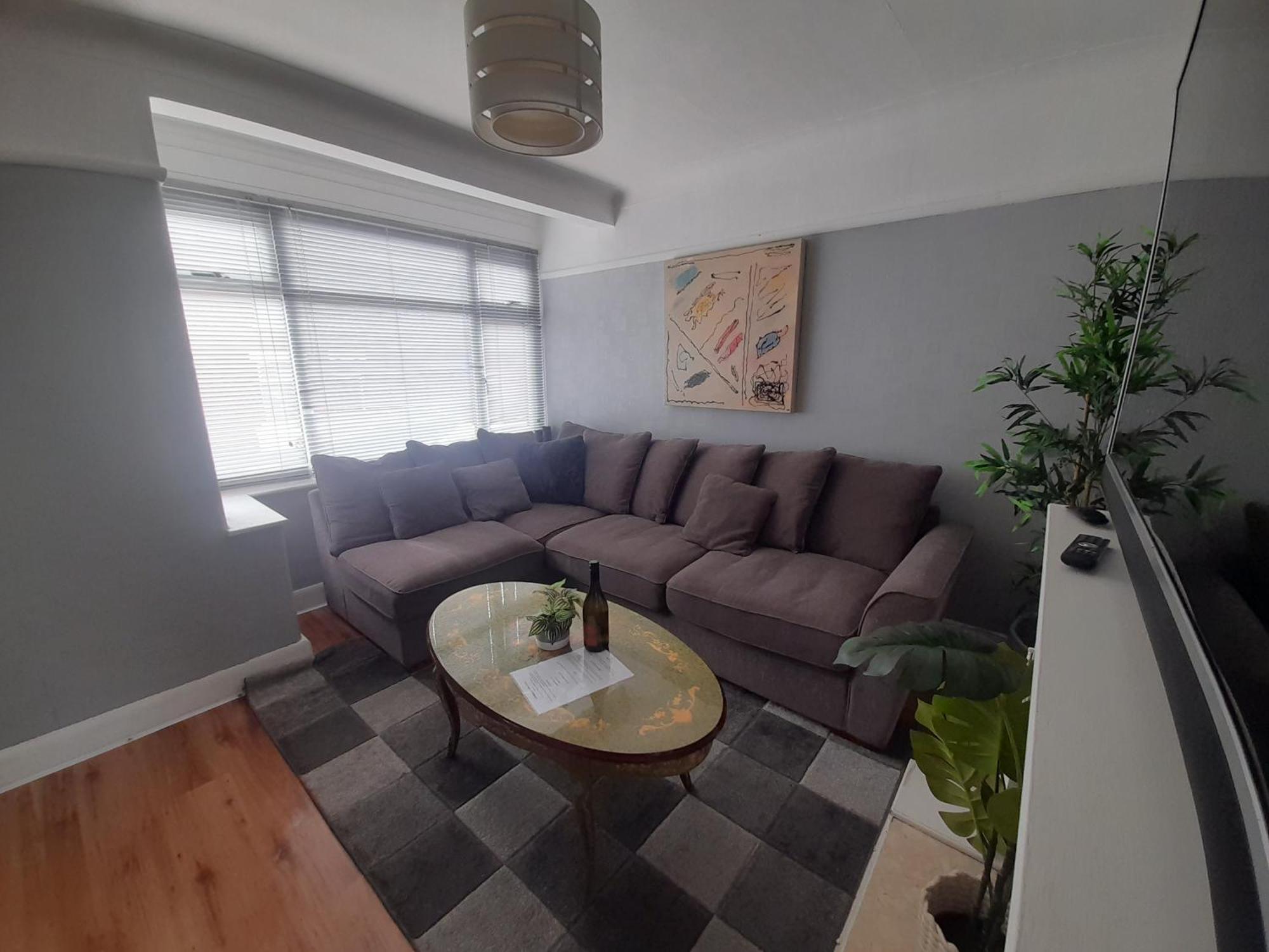 Bright 4-Bed House 15 Min To Manchester Centre Villa Екстериор снимка